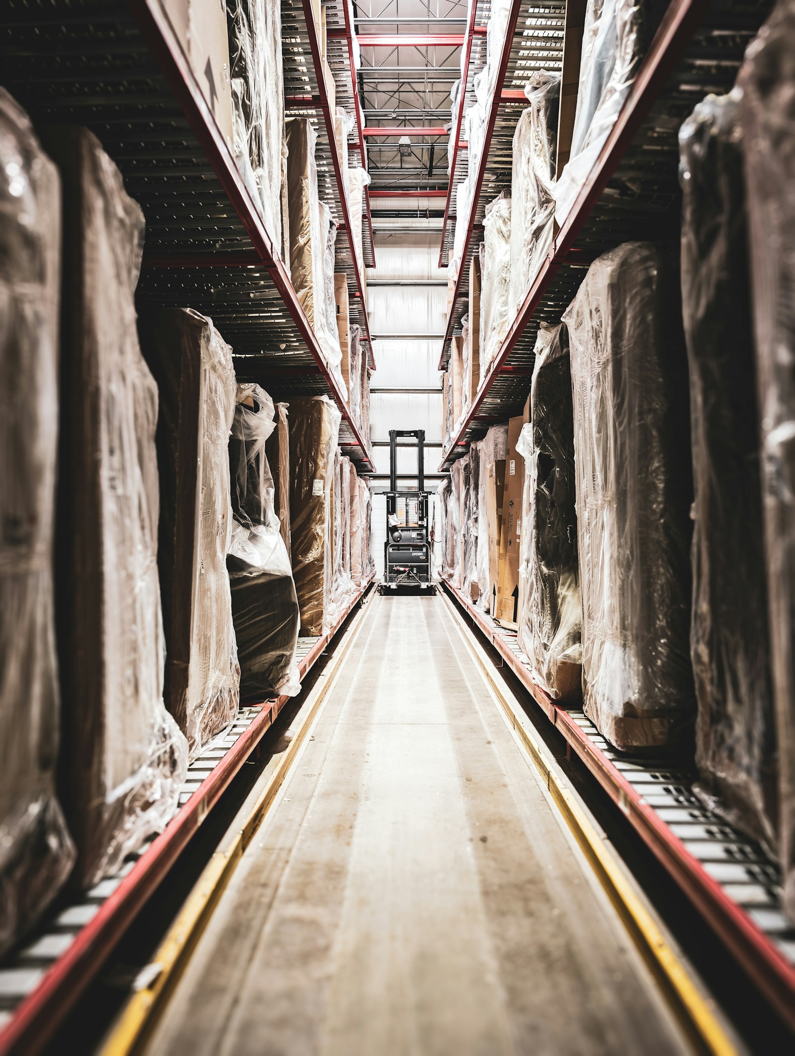Warehouse aisle with pallet storage